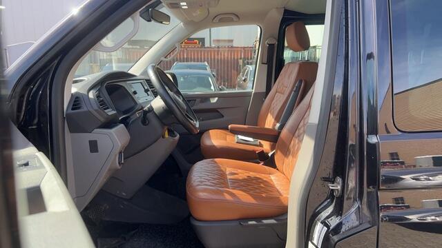 Volkswagen TRANSPORTER 2.0 TDI L2H1 30 Dubbel Cabine Comfortline - Leer - ACC - Camera