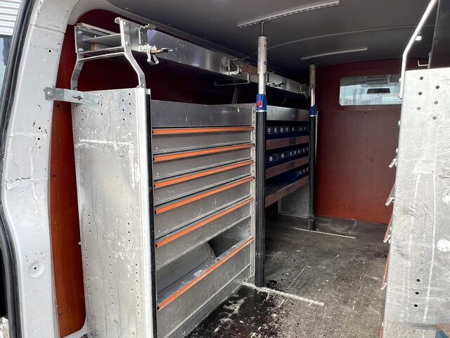 Volkswagen TRANSPORTER 2.0 TDI L2H1 Sortimo/ Imperiaal