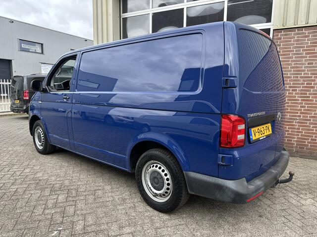 Volkswagen TRANSPORTER 2.0 TDI L1H1 Airco,trekhaak