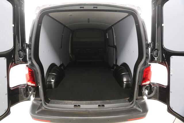 Volkswagen TRANSPORTER 2.0 TDI L2H1 | Airco | Cruise | Carplay | Parkeersensoren | Navi