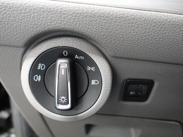 Volkswagen TRANSPORTER 2.0 TDI L2H1 28 Highline Dubbele Cabine Automaat Airco Cruise Adaptief Parkeersensoren