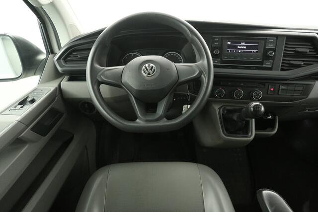 Volkswagen TRANSPORTER 2.0 TDI L2H1 | Airco | Cruise | Trekhaak | Parkeersens.