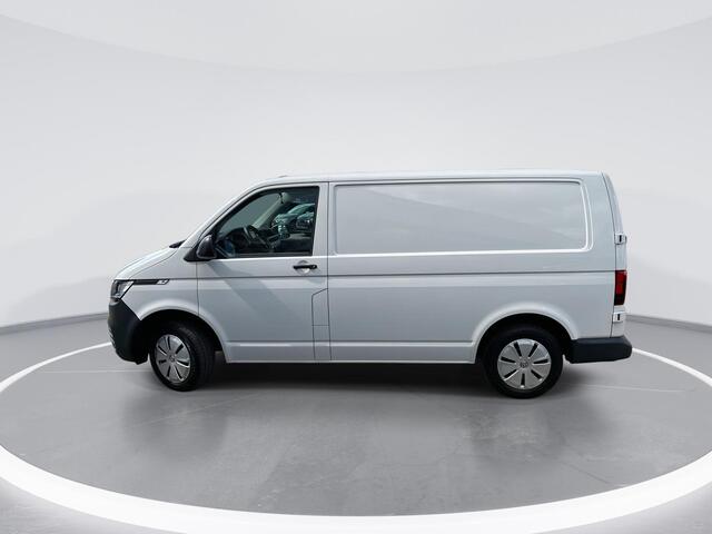 Volkswagen TRANSPORTER 2.0TDi 90pk Economy Business L1 · Apple/Android Car Play · Airco · Trekhaak · Cruise control · Parkeersensoren ·