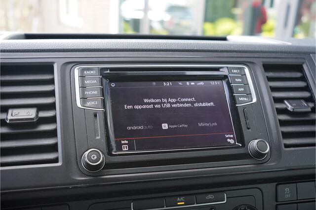 Volkswagen TRANSPORTER 2.0 TSI L1H1 Highline, DUBBEL CABINE 5P, TREKHAAK, NAVI