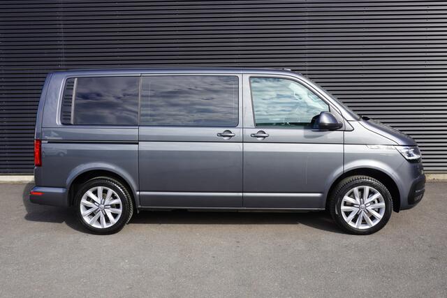 Volkswagen TRANSPORTER 199pk Automaat 4x4 Bulli Dubbele cabine Trekhaak Camera Apple Carplay Navigatie digitaal dashboard ACC Cruise control Stoelverwarming