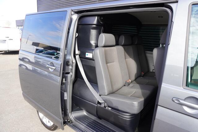 Volkswagen TRANSPORTER 199pk Automaat 4x4 Bulli Dubbele cabine Trekhaak Camera Apple Carplay Navigatie digitaal dashboard ACC Cruise control Stoelverwarming