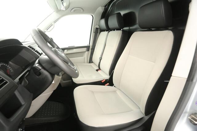 Volkswagen TRANSPORTER 2.0 TSI L1H1 150PK | BENZINE | Airco | 3 Zits | Parkeersensoren | Elektrpakket