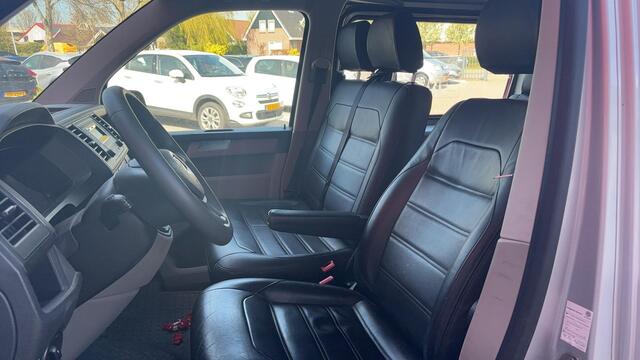 Volkswagen TRANSPORTER 2.0 TDI L2H1 DC 6 PERS / TREKHAAK / 1STE EIG / DEALER OH / LEDER / AIRCO / BLUETOOTH / CRUISE / NL-AUTO