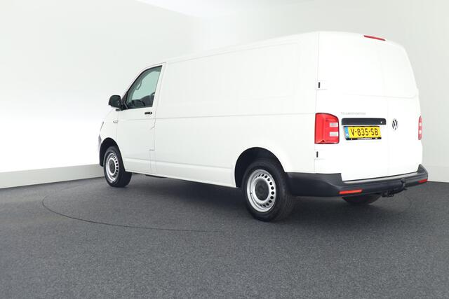 Volkswagen TRANSPORTER 2.0 TDI 150pk L2H1 Trendline Trekhaak Airco Bluetooth Bijrijdersbank