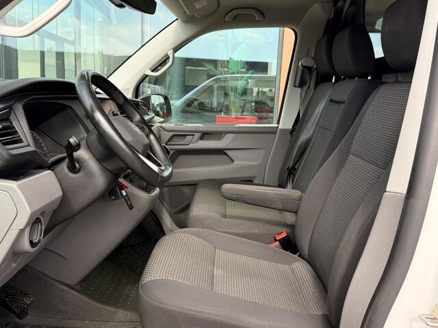 Volkswagen TRANSPORTER 2.0 TDI L2H1 28 Comfortline T6 | 150PK | 6Bak | Navi | Apple Carplay