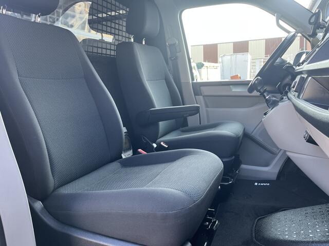 Volkswagen TRANSPORTER 2.0 TSI L2H1 Benzine Dubbele Schuifdeur Airco Cruise controle Bpm vrij Trekhaak Klep achter Omvormer Kastinrichting Standkachel Euro 6 Benzine Ideaal voor ombouw naar Camper !!