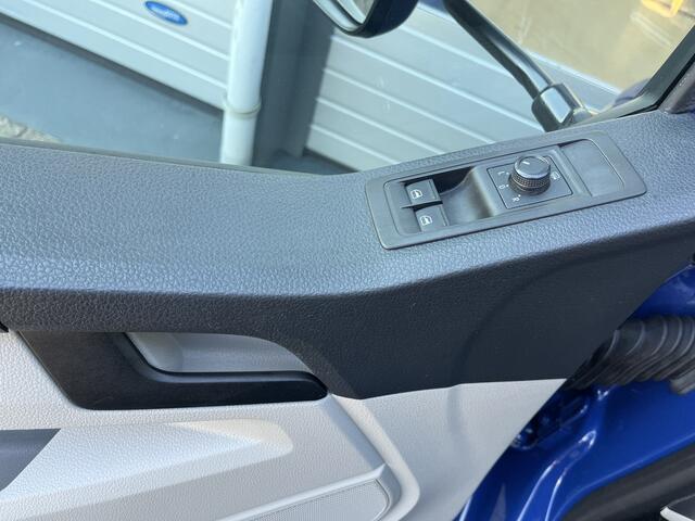 Volkswagen TRANSPORTER 2.0 TDI L2H1 DC Euro 6 Kipper open laadbak Airco trekhaak 2200kg trekgewicht 1e eigenaar Dealer onderhouden Telefoonverbinding Kieper P-up Doka Pritsche Ahk 2200kg