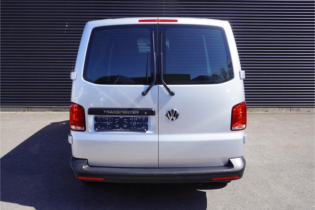 Volkswagen TRANSPORTER 150 pk Automaat L2H1 Apple Carplay Cruise control Parkeersensoren Airco