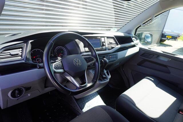 Volkswagen TRANSPORTER 150 pk Automaat L2H1 Apple Carplay Cruise control Parkeersensoren Airco