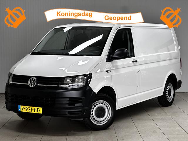 Volkswagen TRANSPORTER 2.0 TDI L1H1/ Dealer onderhouden!/ Trekhaak/ Zij-Schuifdeur Rechts/ Bluetooth/ Airco/ Cruise/ Elek. pakket/ Armsteun/ AUX & USB/ Dagrijverl.