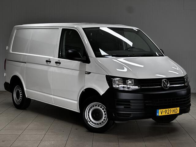 Volkswagen TRANSPORTER 2.0 TDI L1H1/ Dealer onderhouden!/ Trekhaak/ Zij-Schuifdeur Rechts/ Bluetooth/ Airco/ Cruise/ Elek. pakket/ Armsteun/ AUX & USB/ Dagrijverl.
