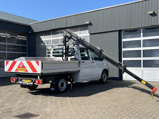 Volkswagen TRANSPORTER 2.0 TDI L2H1 DC Euro 6 Hiab 013T Laadkraan Pick up Dubbele cabine open laadbak Pick-up Airco Bluetooth Trekhaak 2200 kg 5-Persoons Telefoonverbinding 1e eigenaar Dealer onderhouden BPM vrij !!!