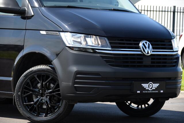 Volkswagen TRANSPORTER 2.0 TDI L1H1 30 Black Edition Cruise, Carplay, 150PK, Automaat, Standkachel, Stoelverwarming, Sensoren, Trekhaak