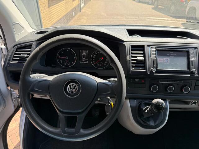 Volkswagen TRANSPORTER 2.0 TDI L2 Comfortline 115PK AC PDC Carplay Schade
