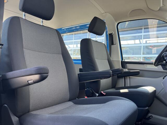 Volkswagen TRANSPORTER Kombi 2.0 TDI L2H1 Airco Cruise control Parkeersensoren achter EURO 6 ! Ideaal voor camperombouw! 9-persoons op kenteken. Marge Groeps vervoer Taxi Combi Tourer Passenger