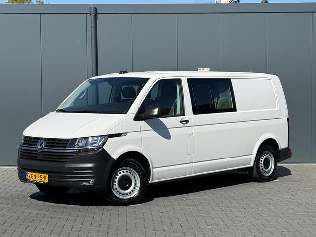 Volkswagen TRANSPORTER 2.0 TDI / L2H1 / 6-PERS DUBBELE CABINE / ZEER NETJES / ACHTERKLEP / INRICHTING / CRUISE