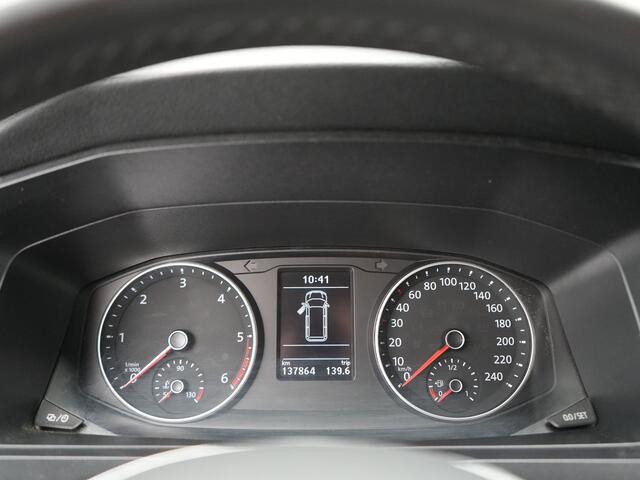 Volkswagen TRANSPORTER 2.0 TDI L2H1 Highline AUT 204PK TREKHAAK 2500 KG