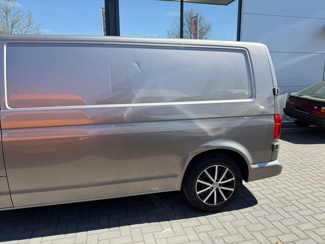 Volkswagen TRANSPORTER 2.0 TDI L2H1 DC Comfortline Plus achterschade, airco, cruise, automaat, led, luxe, MARGE