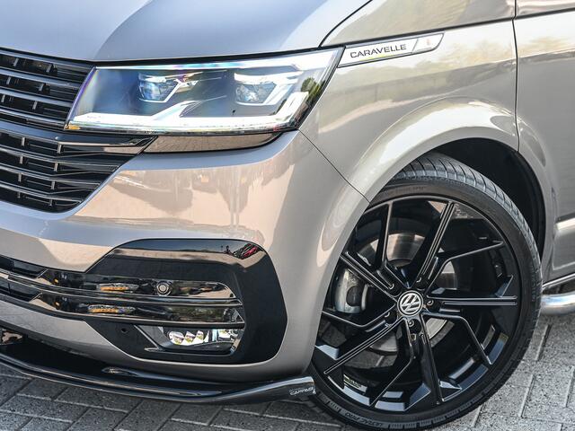 Volkswagen TRANSPORTER 2.0 TDI L2H1 32 DC Caravelle | Camera | Led | 20 inch. | Cruise control | Automaat |
