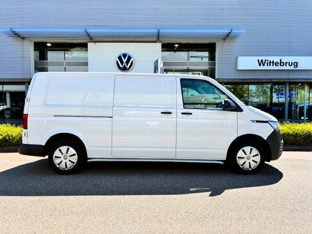 Volkswagen TRANSPORTER 2.0 TDI L2H1 28 / Parkeersensoren achter / Airco