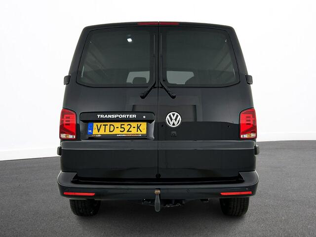Volkswagen TRANSPORTER 2.0 TDI L2H1 Dubbele Cabine Highline Automaat Navigatie Carplay Parkeersensoren Trekhaak Adaptive Cruise control 6-zits