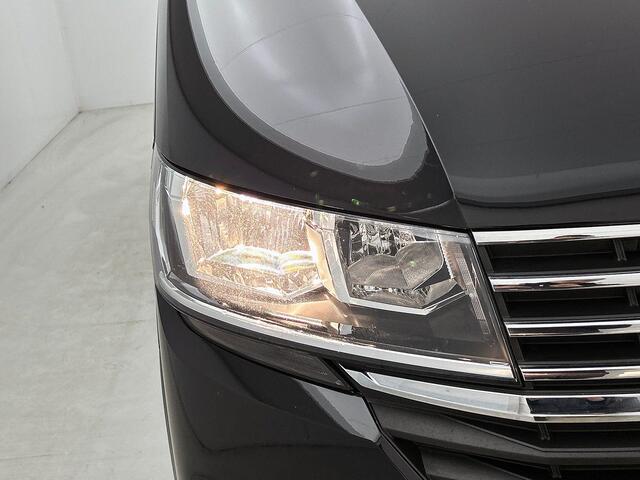 Volkswagen TRANSPORTER 2.0TDI L2H1 150PK Highline Dubbele Cabine Automaat Automaat Adaptive Cruise Control Airco Parkeersensoren Lichtmetalen velgen
