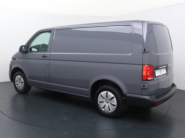 Volkswagen TRANSPORTER Bedrijfswagens 2.0 TDI L1H1 28 | 110 PK | Airco | Parkeersensoren | Apple Carplay/Android Auto |