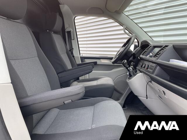 Volkswagen TRANSPORTER 2.0 TDI L2H1 102PK Carplay Trekhaak Imperiaal Cruise control