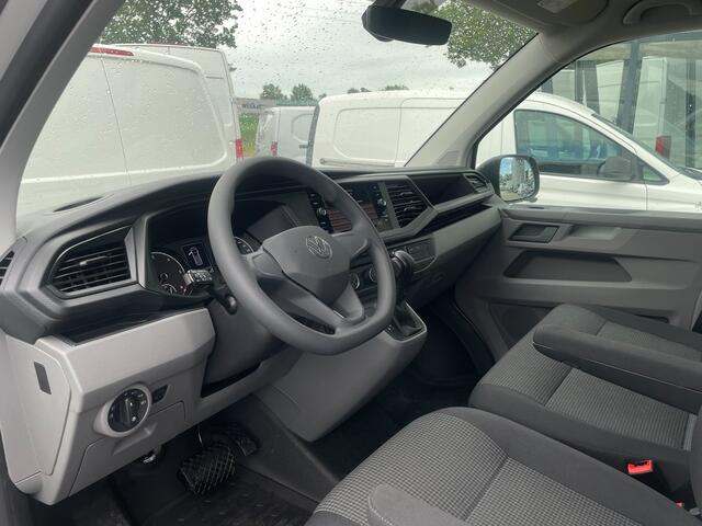 Volkswagen TRANSPORTER 2.0 TDI L2H1 28 > Complete inrichting (Sortimo) en BPM Vrij!/camera/automaat/150pk....