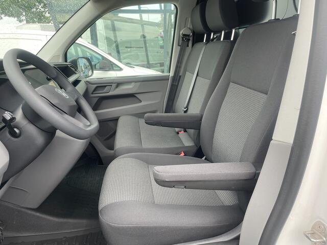 Volkswagen TRANSPORTER 2.0 TDI L2H1 28 BPM Vrij/(Complete inrichting Sortimo)/150pk/Camera
