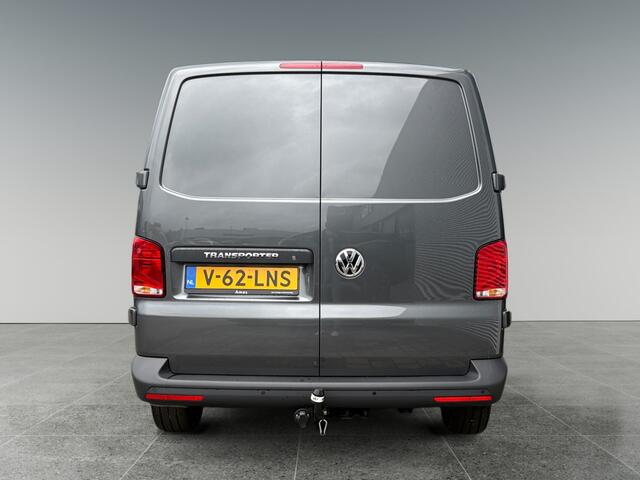 Volkswagen TRANSPORTER 2.0 TDI 150 pk L2 Betimmering | App connect | PDC | Cruise | trekhaak