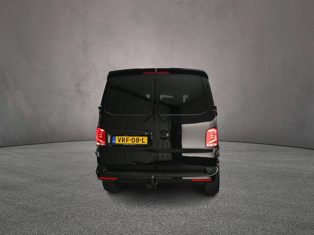 Volkswagen TRANSPORTER 2.0 TDI 150pk DSG DC Caravelle Comfortline | Climatronic | Trekhaak | Side bars |