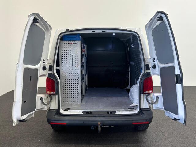 Volkswagen TRANSPORTER 2.0 TDI L1H1 30 Comfortline Airco Cruise Control Trekhaak Apple Carplay Parkeersensoren