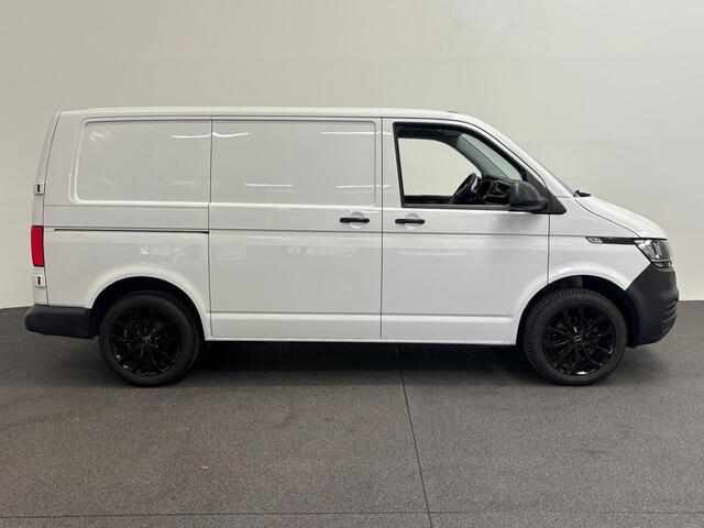 Volkswagen TRANSPORTER 2.0 TDI L1H1 30 Comfortline Airco Cruise Control Trekhaak Apple Carplay Parkeersensoren