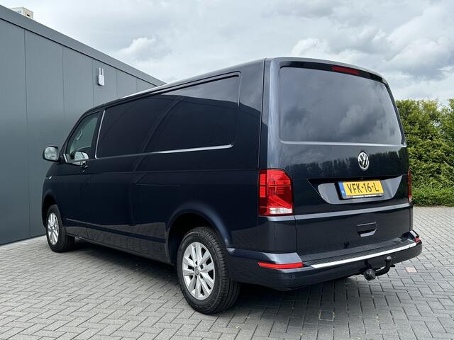 Volkswagen TRANSPORTER 2.0 TDI 111 PK HIGHLINE / STARLIGHT BLUE METALLIC / L2H1 / TREKHAAK / CAMERA / CRUISE / AIRCO