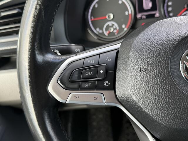 Volkswagen TRANSPORTER 2.0 TDI 111 PK HIGHLINE / STARLIGHT BLUE METALLIC / L2H1 / TREKHAAK / CAMERA / CRUISE / AIRCO