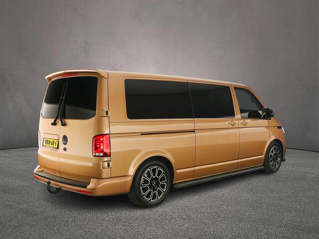 Volkswagen TRANSPORTER T6.1 2.0 TDI 150pk DSG L2 Bulli Dubbele Cabine | Leder | 2x Schuifdeur | Adaptieve Cruise Control | 6-persoons | Apple Carplay / Android Auto | Trekhaak | Camera | Navigatie |