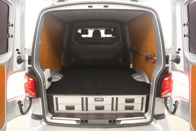 Volkswagen TRANSPORTER 2.0 TDI BULLI 150PK L2H1 | Automaat | Dubbele Cabine | Airco | Cruise | Virtual | Camera | Carplay | Trekhaak