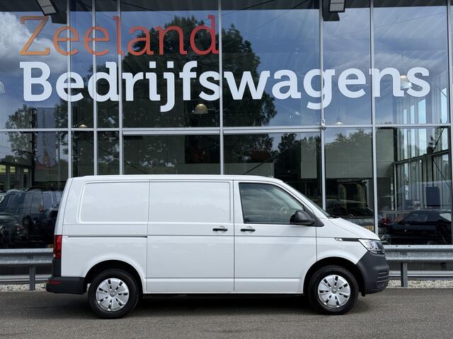 Volkswagen TRANSPORTER 2.0 TDI L1H1 30 Comfortline | 2X Schuifd. | ACC | Carplay | Camera | Trekhaak | Navi