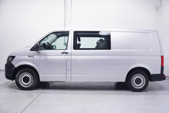 Volkswagen TRANSPORTER 2.0 TDI 150 pk L2 Dubbel Cabine Airco, Navi Cruise Control, Trekhaak, 5-Zits