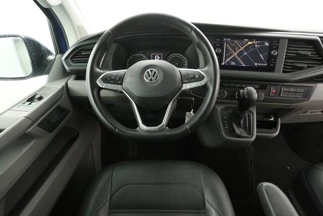 Volkswagen TRANSPORTER 2.0 TDI L2H1 150PK | DSG | Dubbele Cabine | Airco | Cruise | Camera | Carplay | Trekhaak