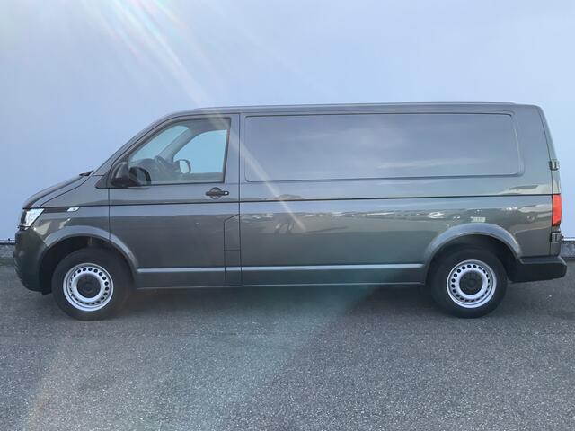 Volkswagen TRANSPORTER 2.0 TDI L2H1 28 Economy Business Airco Cruise 3 Zits Trekhaak 2200 kg Euro 6