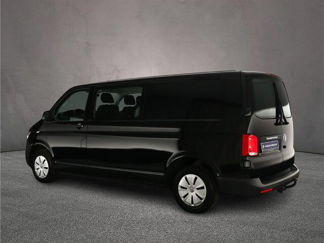 Volkswagen TRANSPORTER 2.0 TDI 110 PK L2 Dubbele cabine Comfortline | 6-zitplaatsen | Betimmering | Trekhaak | Navigatie (Apple carplay / Android Auto)