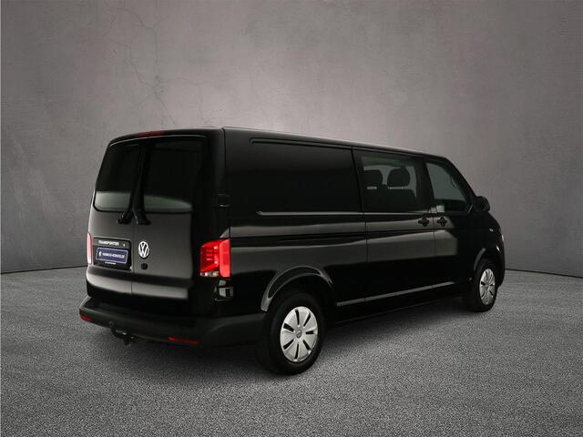 Volkswagen TRANSPORTER 2.0 TDI 110 PK L2 Dubbele cabine Comfortline | 6-zitplaatsen | Betimmering | Trekhaak | Navigatie (Apple carplay / Android Auto)