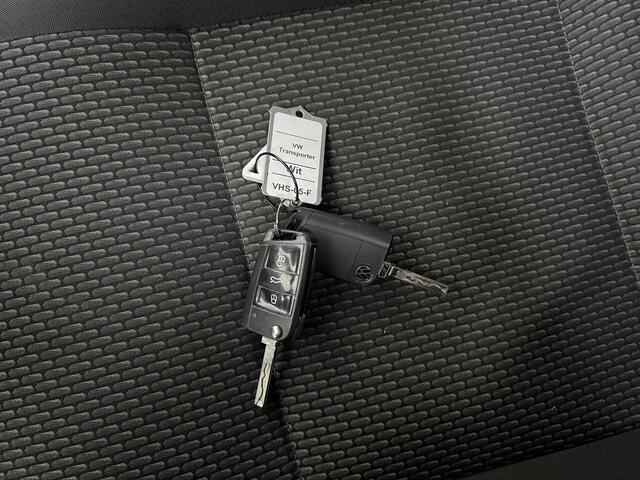 Volkswagen TRANSPORTER 2.0TDI 150PK DSG Automaat Lang Bulli | Digital Cockpit | Led | 2xSchuifdeur | Navigatie | Airco | Cruise | Achterdeuren
